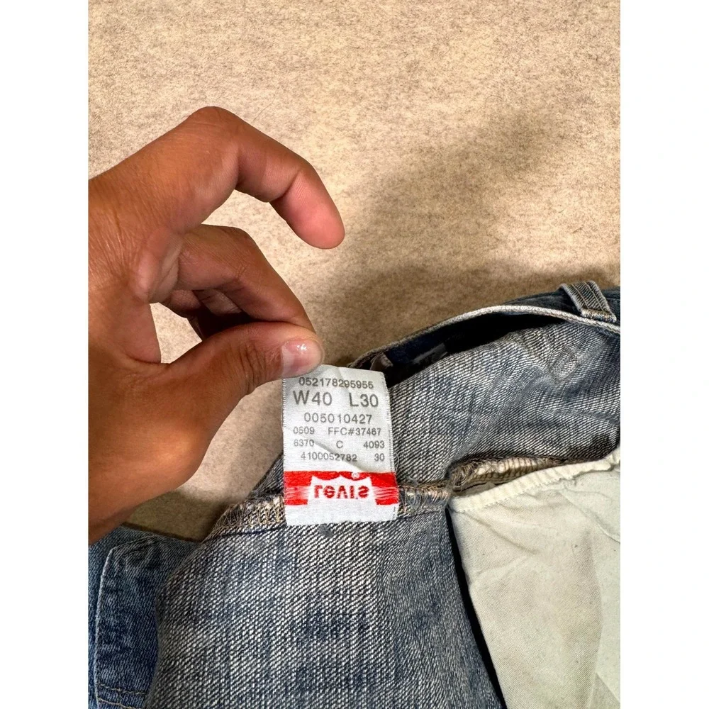 Levis‎ 501 Straight Leg Jeans Mens 40x30 Blue Whiskering Denim Cotton Button Fly